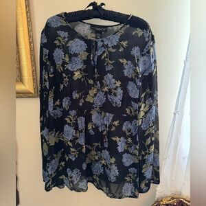 Venezia Blue Floral  Sheer Peasant Top. Size 18 - 20